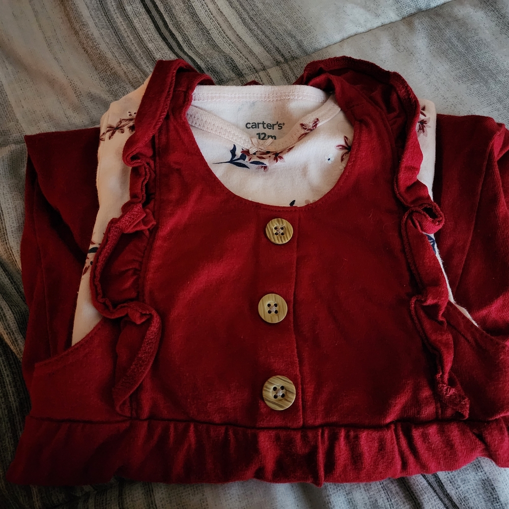 Matching Outfits - Picture 3 of 6
